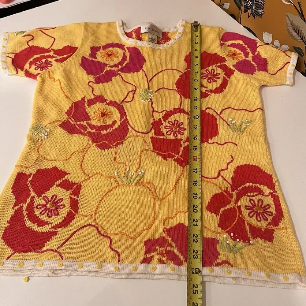 Susan Bristol Vintage Sweater Floral Bouquet Short Sleeve Size M Preppy Academia - Picture 8 of 8